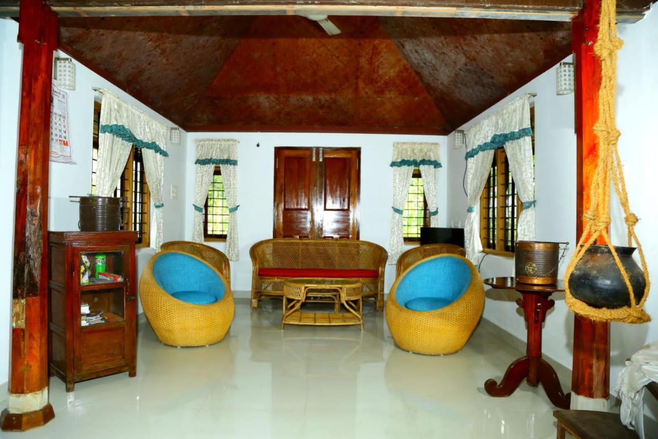 Valentine'S Rice Bowl Home Stay Alappuzha 外观 照片
