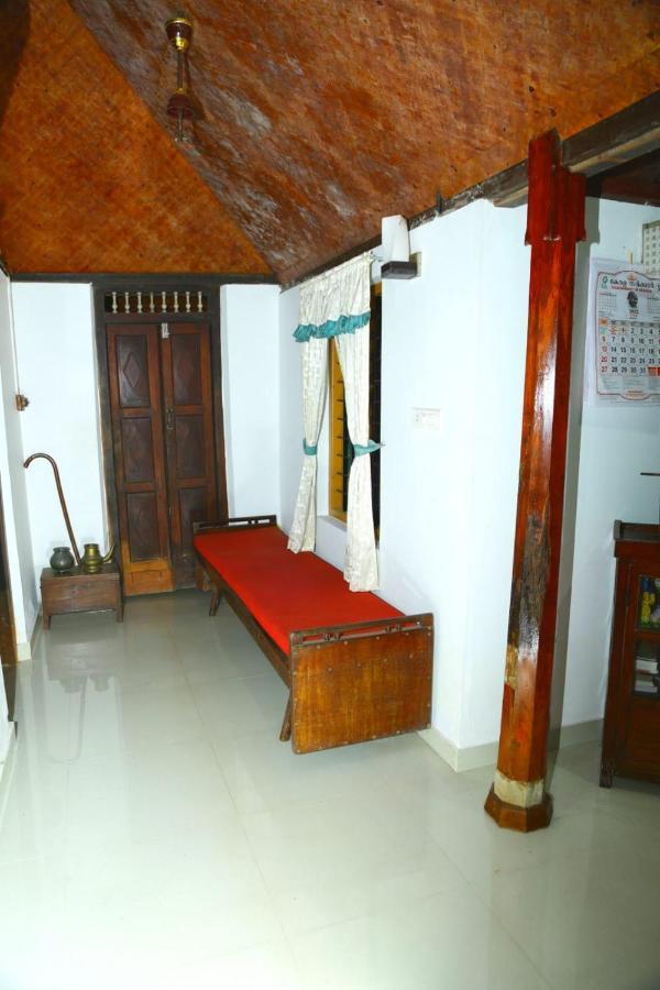 Valentine'S Rice Bowl Home Stay Alappuzha 外观 照片