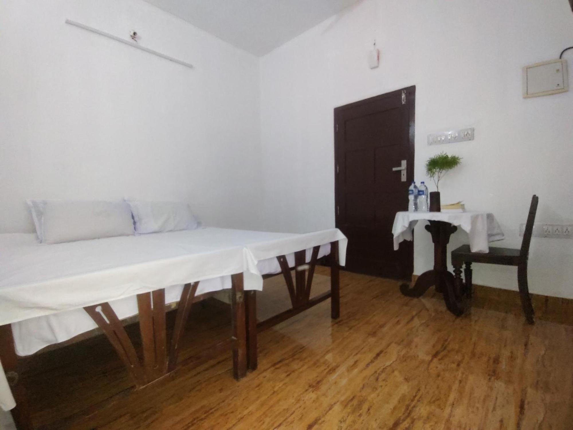 Valentine'S Rice Bowl Home Stay Alappuzha 外观 照片